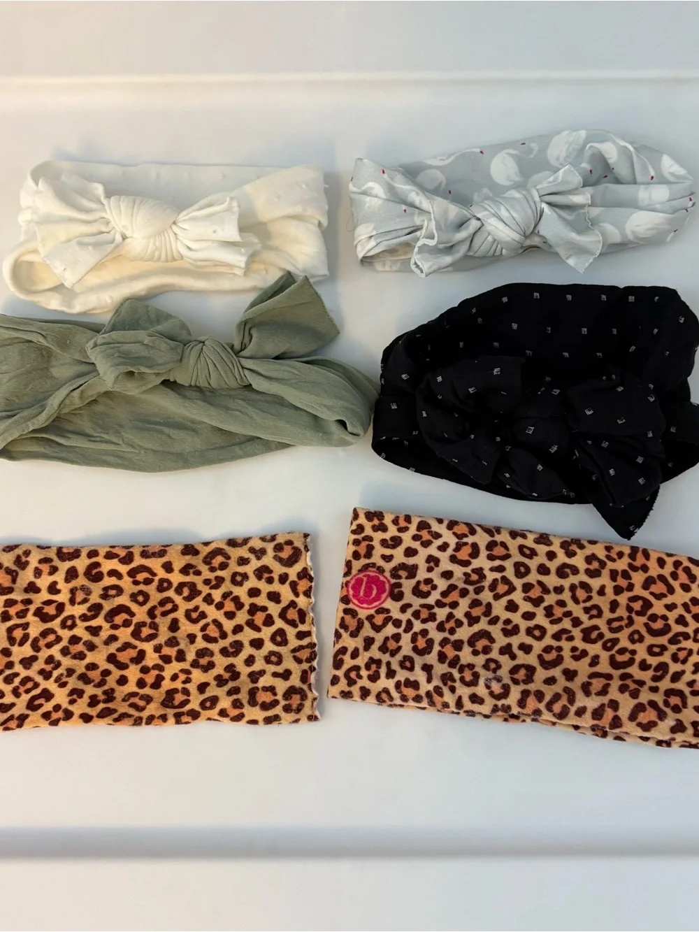 Baby bling bows bundle of 5 wraps black white green swan leopard